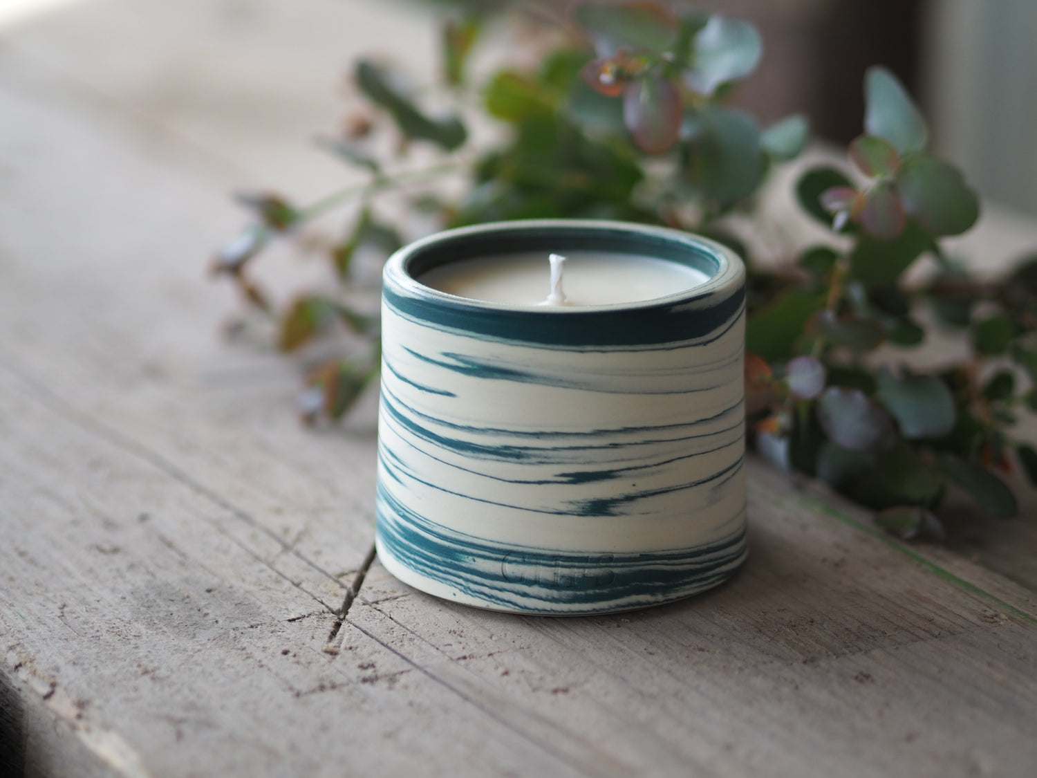 Heal refillable candle landscape