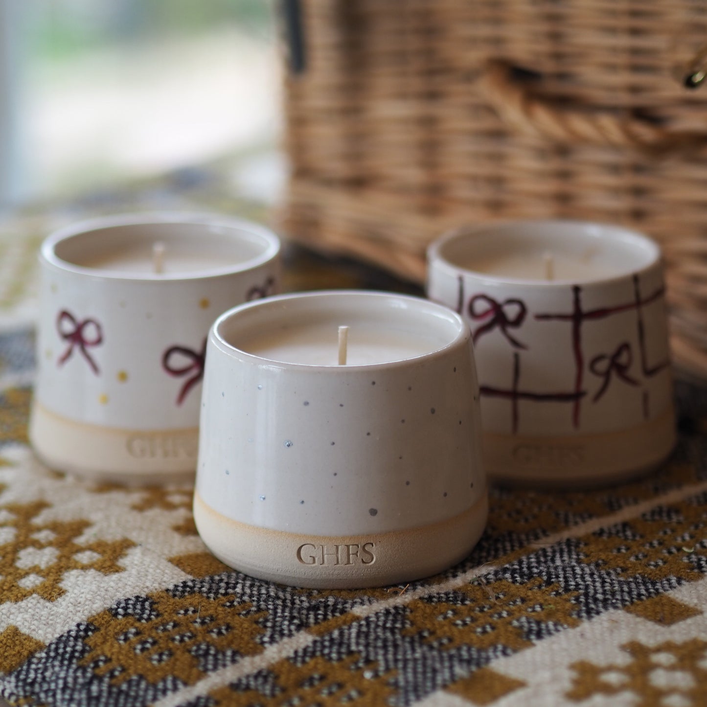 christmas refillable candles hamper 25