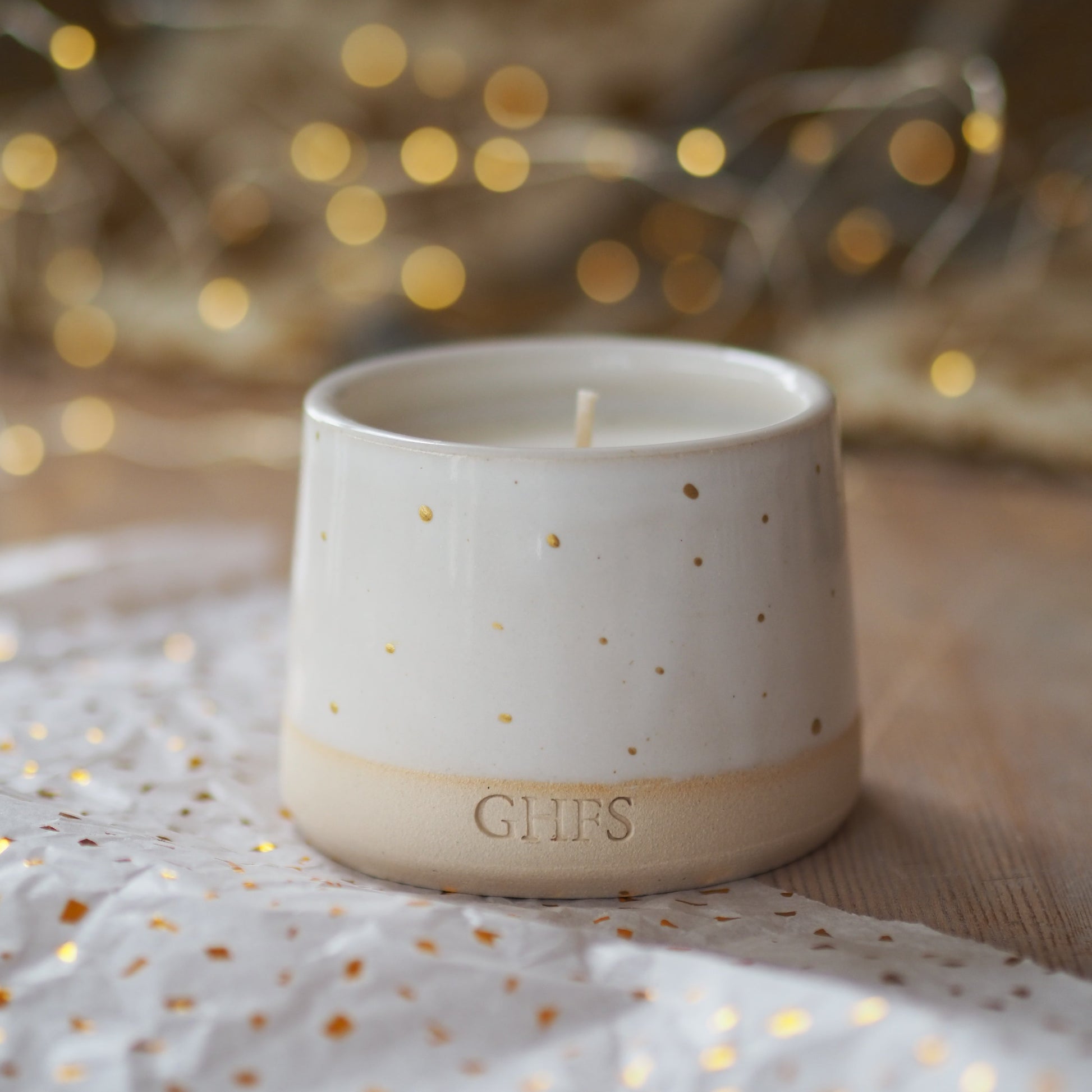 Around The CHristmas Tree Candle