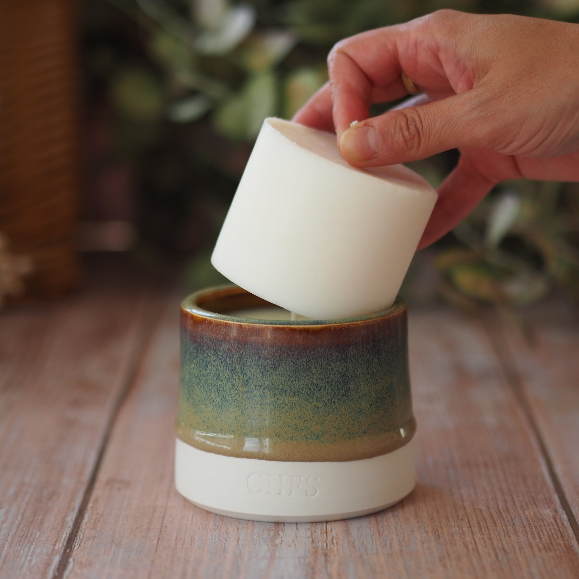 Autumn candle with candle refill