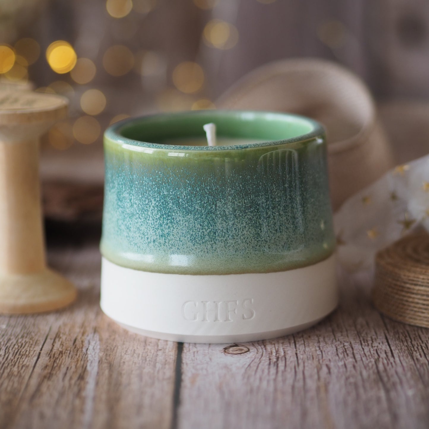 'Midwinter' Refillable Christmas Scented Candle: Pine Needles and Oud