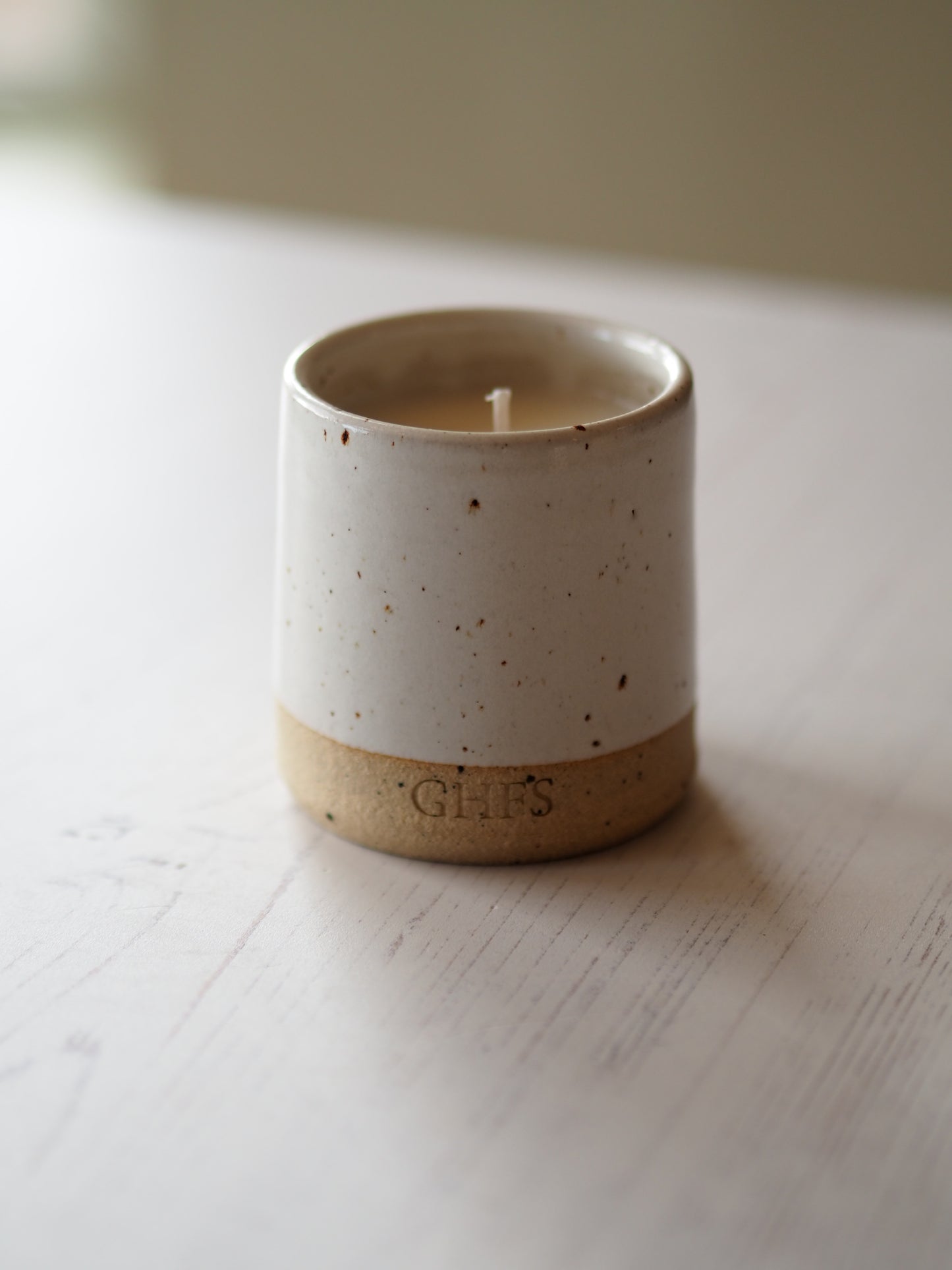 ‘March’ Refillable Scented Candle: Bluebell & Moss