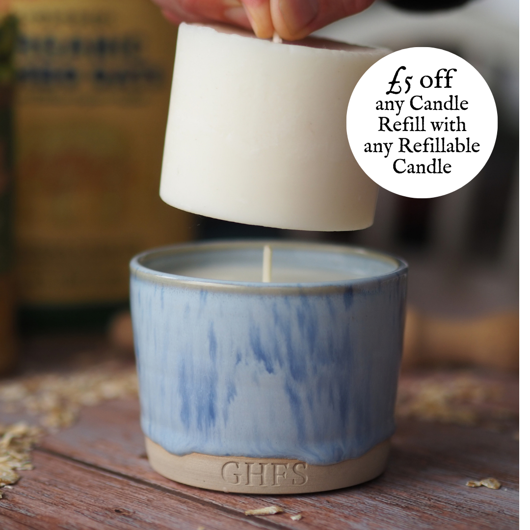 'Winter '26' Refillable Scented Candle: Toasted Oats and Peony Petals.