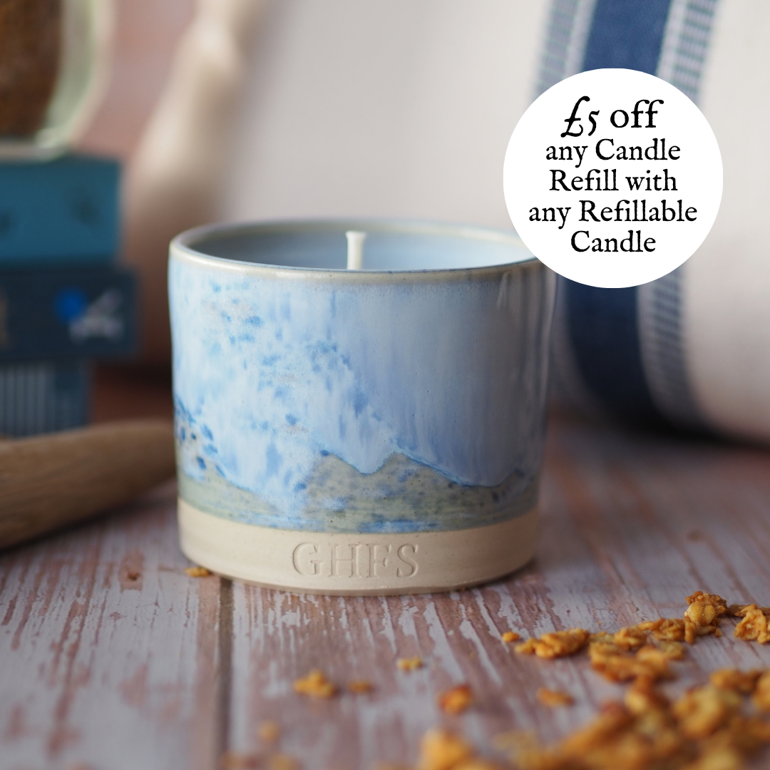 'Winter '26' Refillable Scented Candle: Toasted Oats and Peony Petals.