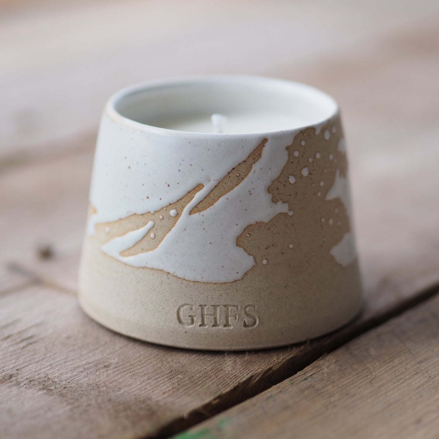 'Winter '24' Refillable Scented Candle: Country Hedgerows and First Frosts