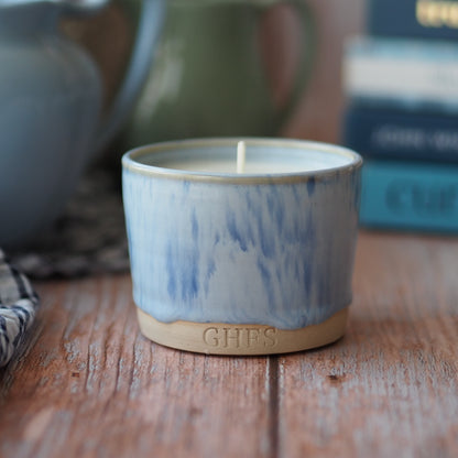 'Winter '26' Refillable Scented Candle: Toasted Oats and Peony Petals.