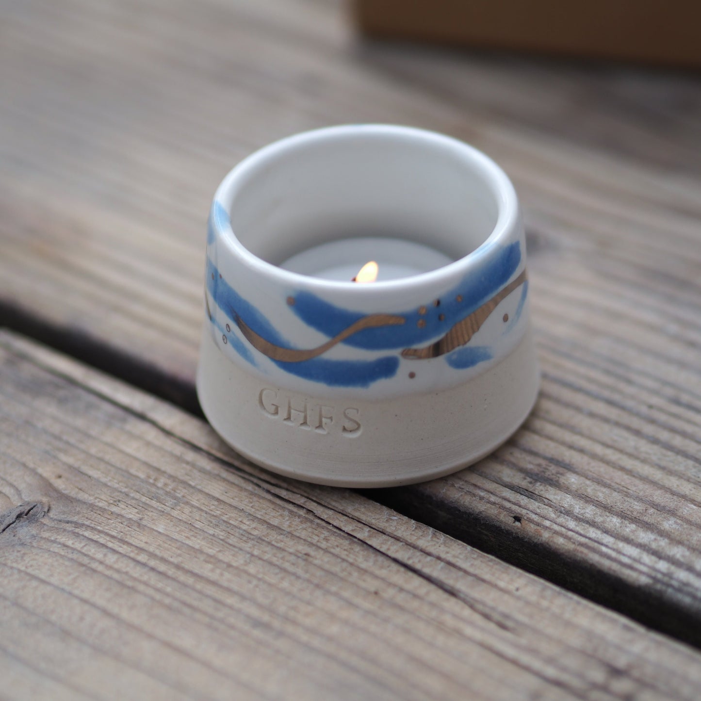 Ceramic Tealight Holder: Blue and Platinum Ribbons