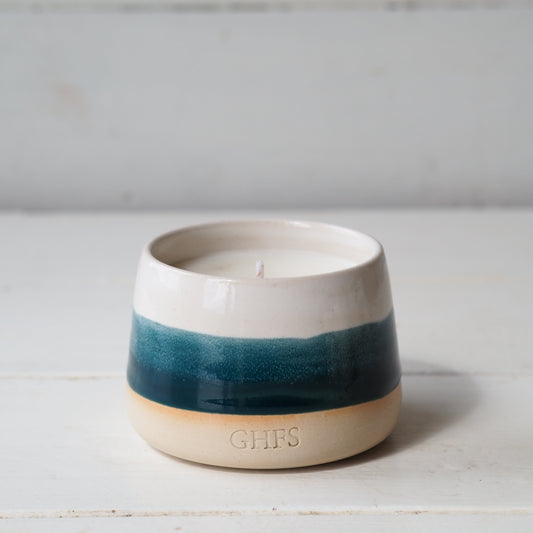 Calm scented candle